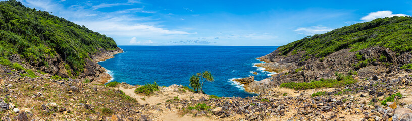 Fototapeta na wymiar Panorama beautiful landscape with sea and island at viewpoint Tachai island, Andaman, Thailand