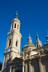 Obraz premium Pilar Cathedral in Zaragoza
