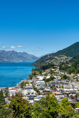 Obraz premium Queenstown and Lake Wakatipu in New Zealand's south Island