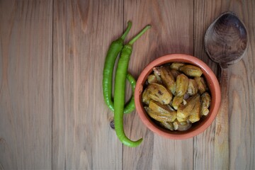 green beans on a wooden table