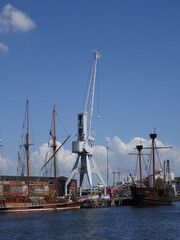 Fototapeta na wymiar historisches im Hafen