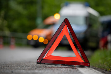 Warndreieck, Absicherung einer Unfallstelle