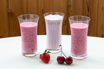 strawberry milk shake