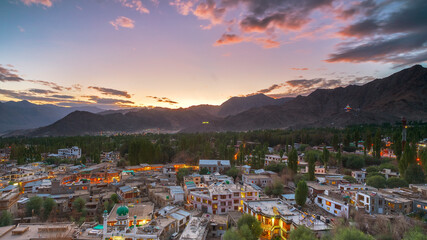 Fototapeta na wymiar view of the city of Leh, India.