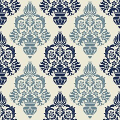 Seamless damask wallpaper. Seamless vintage pattern in Victorian style . Hand drawn floral pattern. Vector illustration