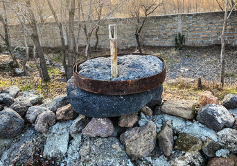 Millstones for grinding grain, hand mill