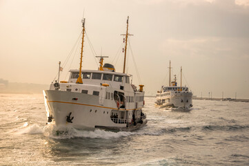Obraz premium Passenger ships in Istanbul