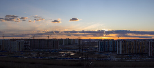 Obraz premium sunset over the city