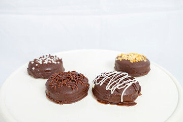 pãodemel, doce, sobremesa, chocolate, cupuaçu, brigadeiro, beijinho