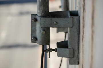 Steel frame, steel frame for building construction