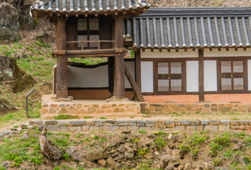 Traditional Korean style building
