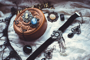  Vintage mix style accessorize. Women's fashionable details for outfits 