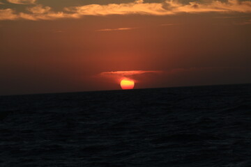 Fototapeta premium Summer sunset in Santorini island in Greece