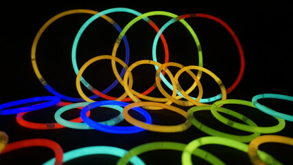 glow rings black background