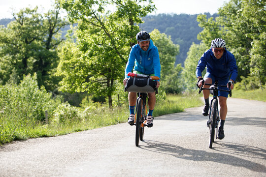 Gravel Bike dans le Vercors du c&ocirc;t&eacute; de Presles dans la Alpes &agrave; la limite de la Dr&ocirc;me et de l'Is&egrave;re