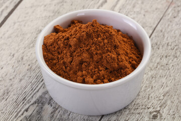 Cocoa powder in the bowl