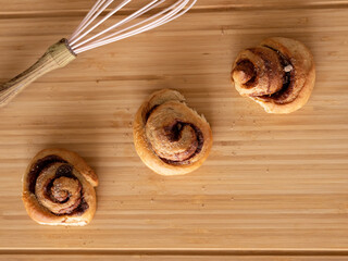 Baking Cinnamon Roll at Home
