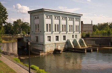 Hydropower plant at Bobr river in Zagan. Poland © Andrey Shevchenko