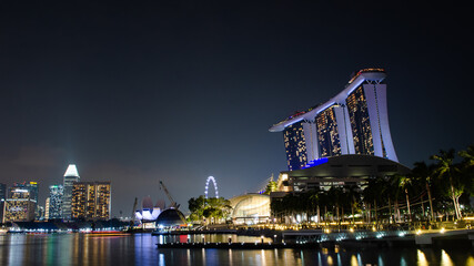 Fototapeta na wymiar night view of Singapore
