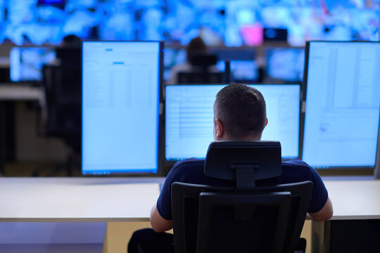 Computer Control Center Images – Browse 16,223 Stock Photos, Vectors ...