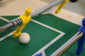 Tischfußball im Spielzimmer