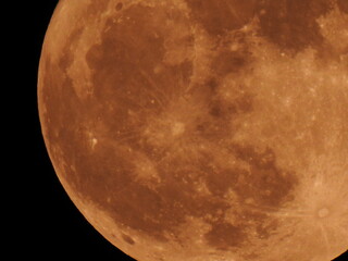 blood moon super zoom close up 