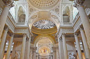 Fototapeta na wymiar Main hall of the interior of Pantheon, the former Saint Genevieve cathedral turned into a monument for heroic and famous french citizens, Paris, France