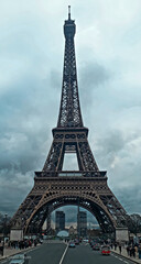 Fototapeta na wymiar Eiffel Tower in zoom
