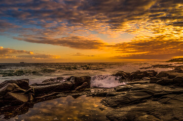 Naklejka premium Picturesque and rocky Ballito beach in north Durban , KZN South