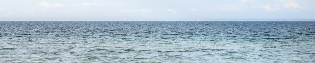 Obraz premium Blue sea landscape