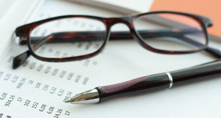 Picture of pencil and glasses on the OMR sheet.