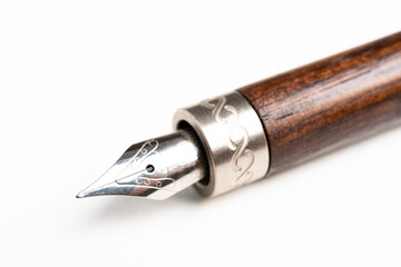 Wood Barrel Fountain Pen