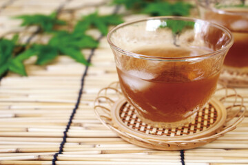 夏においしい麦茶
