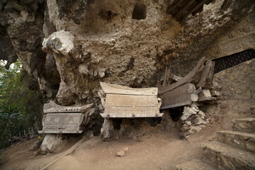 Torajan cliff burial, coffins