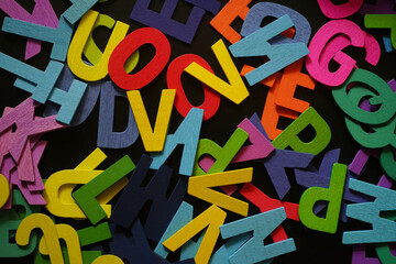 Colorful the wooden English alphabet toy