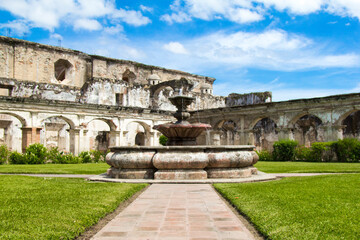 Obraz premium ruins of an old convent in the city of Antigua Guatemala