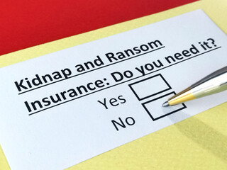 Obraz premium Questionnaire about insurance