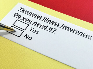 Obraz premium Questionnaire about insurance