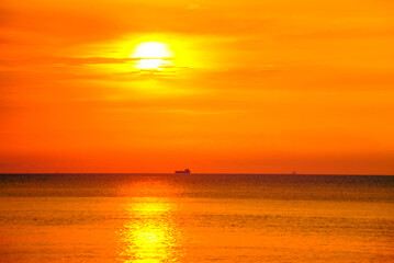 Naklejka na ściany i meble Sunset from a beach on Anyer, Indonesia