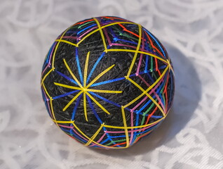 Japanese balloon happiness is a decorative ball of yarn