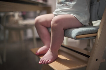 Child's Legs, Highchair 