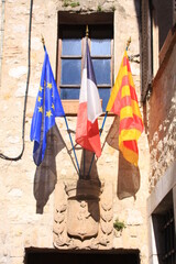 Fototapeta na wymiar drapeaux Européen, Français et Provençal