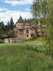 Fototapeta na wymiar Beautiful Polish castles and wonderful nature