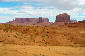 the scenic drive in the monument valley, usa