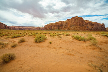 the scenic drive in the monument valley, usa