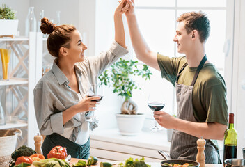 couple is preparing the proper meal