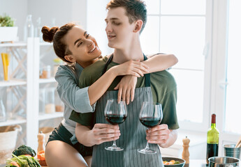 couple is preparing the proper meal