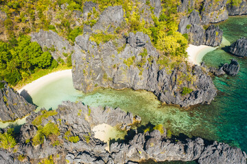 Obraz premium El Nido, Palawan Island. Hidden lagoon and lime stone rock formation. Famous spot in Philippines