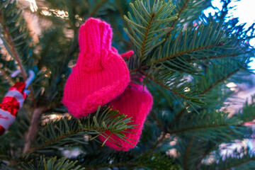 Wollhandschuhe als Christbaumdekoration Christmastree Xmas