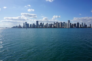 Fototapeta na wymiar Miami downtown port sea water sun